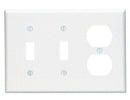 Leviton White 3 gang Plastic Duplex/Toggle Wall Plate 1 pk