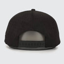 Waggle Hat Legendairy: Adjustable Black Baseball Cap