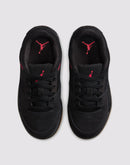 Jordan Flight Court Grade School Boys'&nbsp;"Black/Varsity Red/Gum Med Brown"&nbsp;Shoe