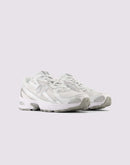 New Balance 740 "White/Silver"