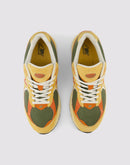New Balance 2002R