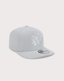 New Era NHL Chicago Blackhawks 9FIFTY A Frame Flood Snapback Hat
