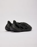 Adidas Yeezy Foam RNR 'Onyx'