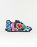 Camuzares Love