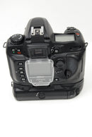 Used Nikon D100 DSLR Camera Body w/MB-D100 Battery Grip