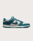 Nike Dunk Low SE