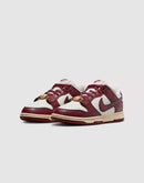 Nike Dunk Low SE