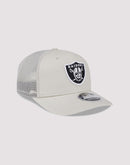 New Era Las Vegas Raiders Canvas 9SEVENTY Trucker Hat
