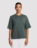 Nike Sportswear Essential Boxy Tee