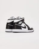 Jordan Air Jordan 1 Mid
