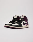Jordan Air Jordan 1 Mid SE
