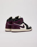 Jordan Air Jordan 1 Mid SE