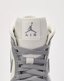 Jordan Air Jordan 1 Mid