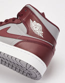 Jordan Air Jordan 1 Mid