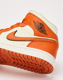 Jordan Air Jordan 1 Mid SE