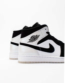 Jordan Air Jordan 1 Mid