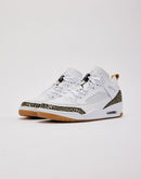 Jordan Spizike Low