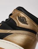Jordan Air Jordan 1 Retro High OG ‘Black And Gold’ Grade-School
