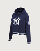 Pro Standard MLB New York Yankees Retro Classic Cropped Hoodie