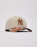 Mitchell & Ness MLB New York Yankees Tapestry Pro Pinch Snapback Hat