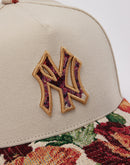 Mitchell & Ness MLB New York Yankees Tapestry Pro Pinch Snapback Hat
