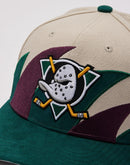 Mitchell & Ness NHL Anaheim Ducks Sharktooth Snapback