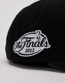 Mitchell & Ness NBA Panda Pro Miami Heat Snapback Hat