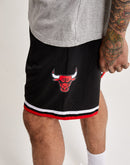 Mitchell & Ness Chicago Bulls Alternate Swingman 97 Shorts