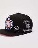 Mitchell & Ness Detroit Pistons Playoffs Snapback