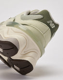 New Balance 9060 Grade-School