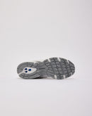 New Balance 740 Grade-School
