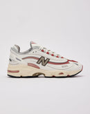 New Balance 1000