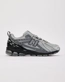New Balance 1906R