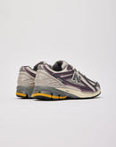 New Balance 1906R