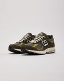 New Balance 2002R