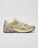 New Balance 1906R