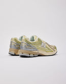 New Balance 1906R