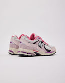 New Balance 2002R
