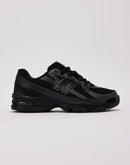 New Balance 740