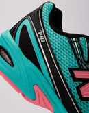 New Balance 740