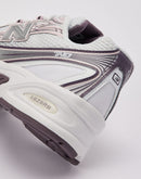 New Balance 740