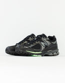 New Balance 2002r