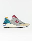 New Balance 990V2