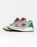New Balance 990V2