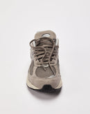 New Balance 2002R