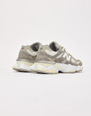 New Balance 9060 Grade-School