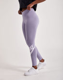 Nike Essential Futura Leggings