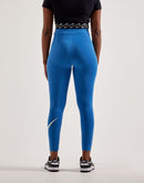 Nike Classics Essential Swoosh Leggings