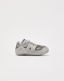 New Balance 990v6 Crib Bungee