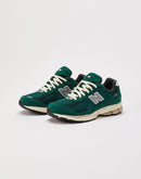 New Balance 2002R